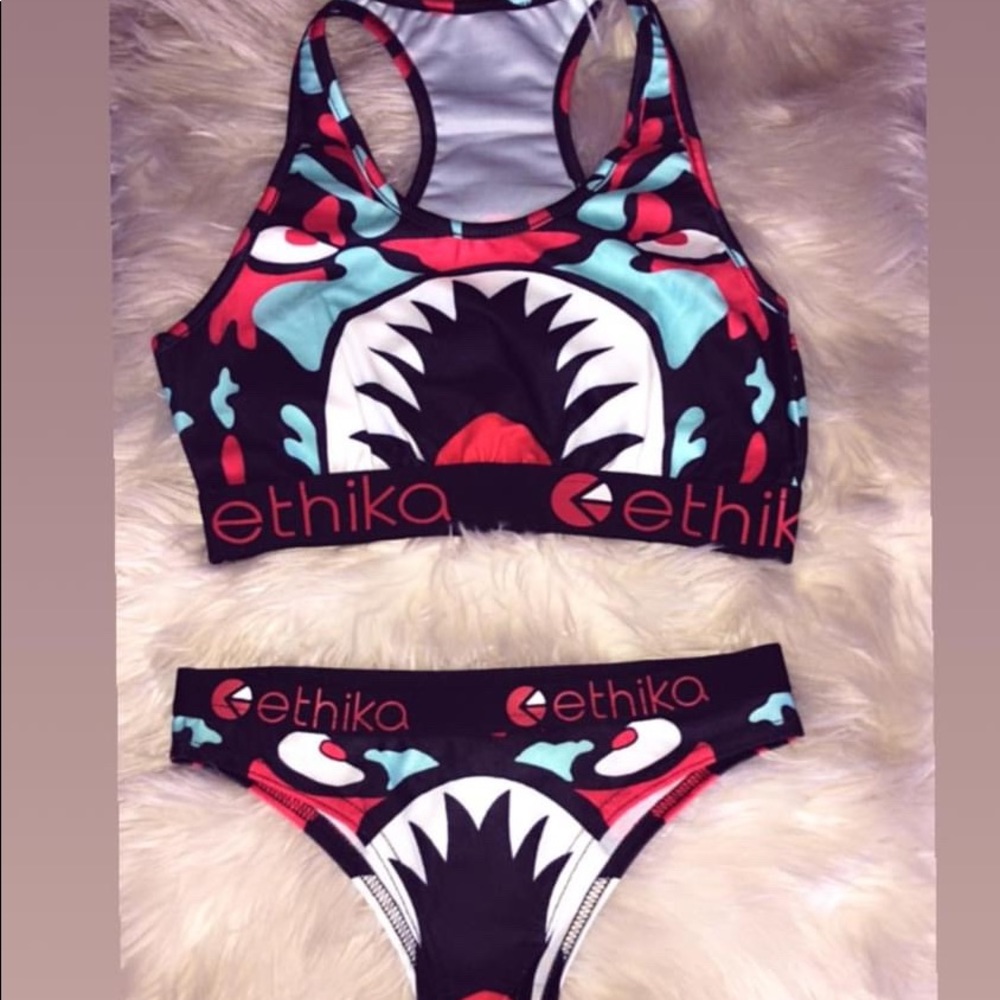 Ethika Shark Set